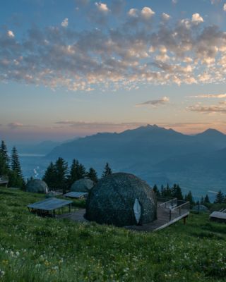 Slapen onder de sterren whitepod